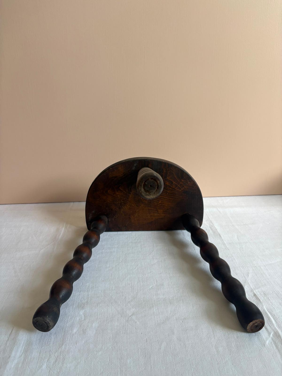 Bobbin Leg Plant Stand