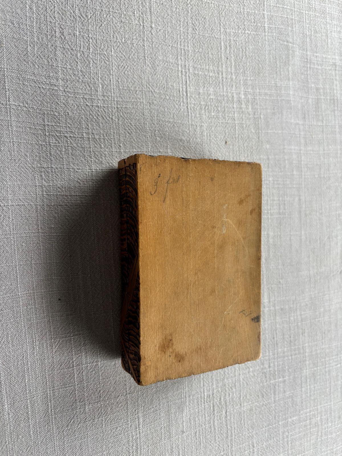 Antique Frame Menton, Antique Tramp Art Frame, Pyrography Wooden Letter Holder, Vintage Pyrography Wooden Box, Antique English Earthenware Plate Douglas Paris - Collector & Curator