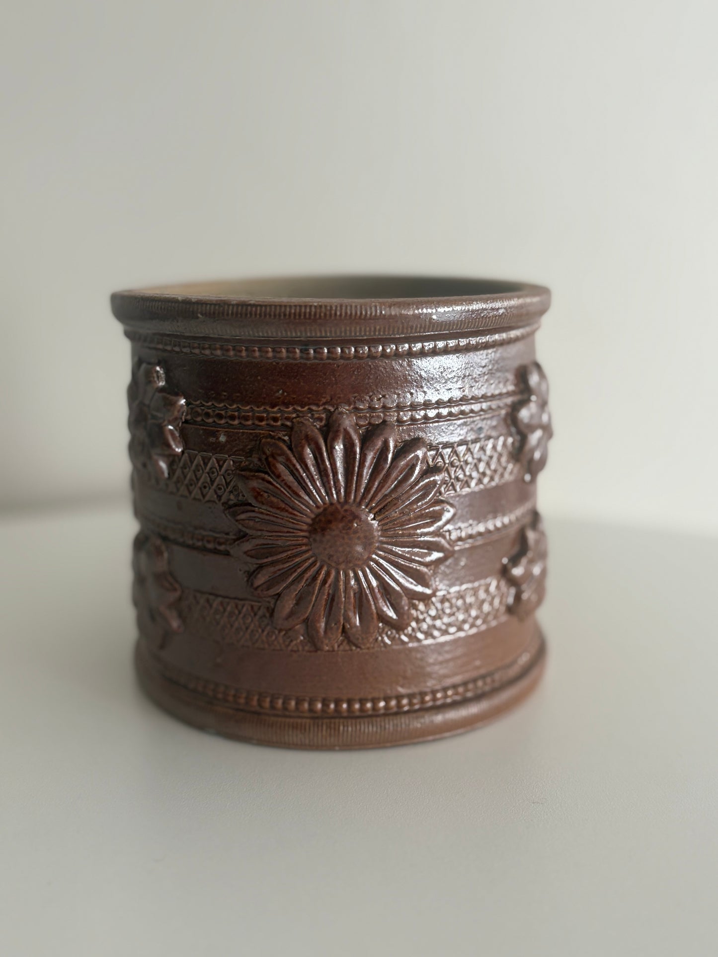 Antique French Salt Glazed Stoneware Tobacco Jar, Beauvaisis Grès Pot, Relief Daisy Decor