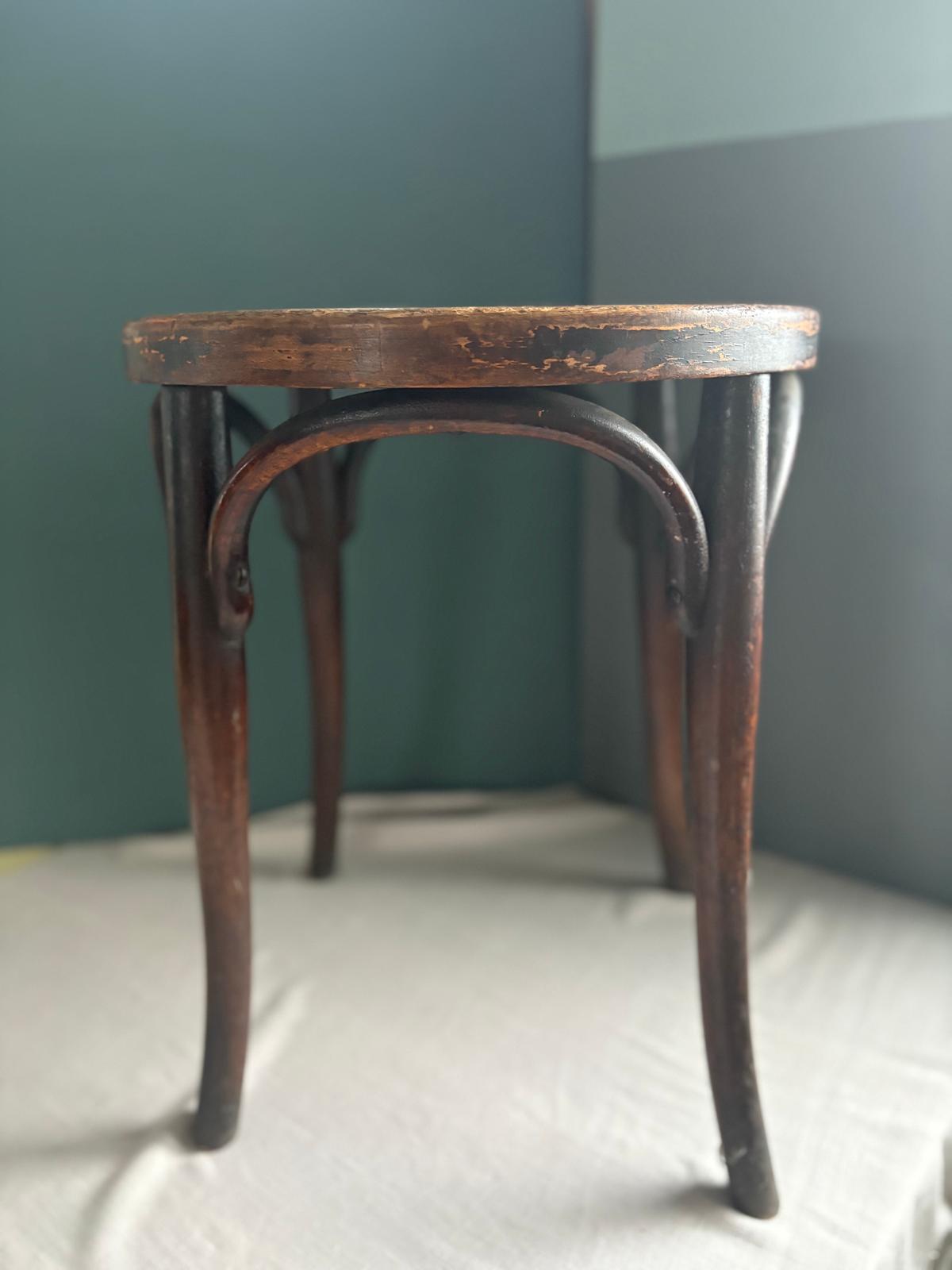 Antique Thonet-Style Bentwood Café Stool – Perforated Seat