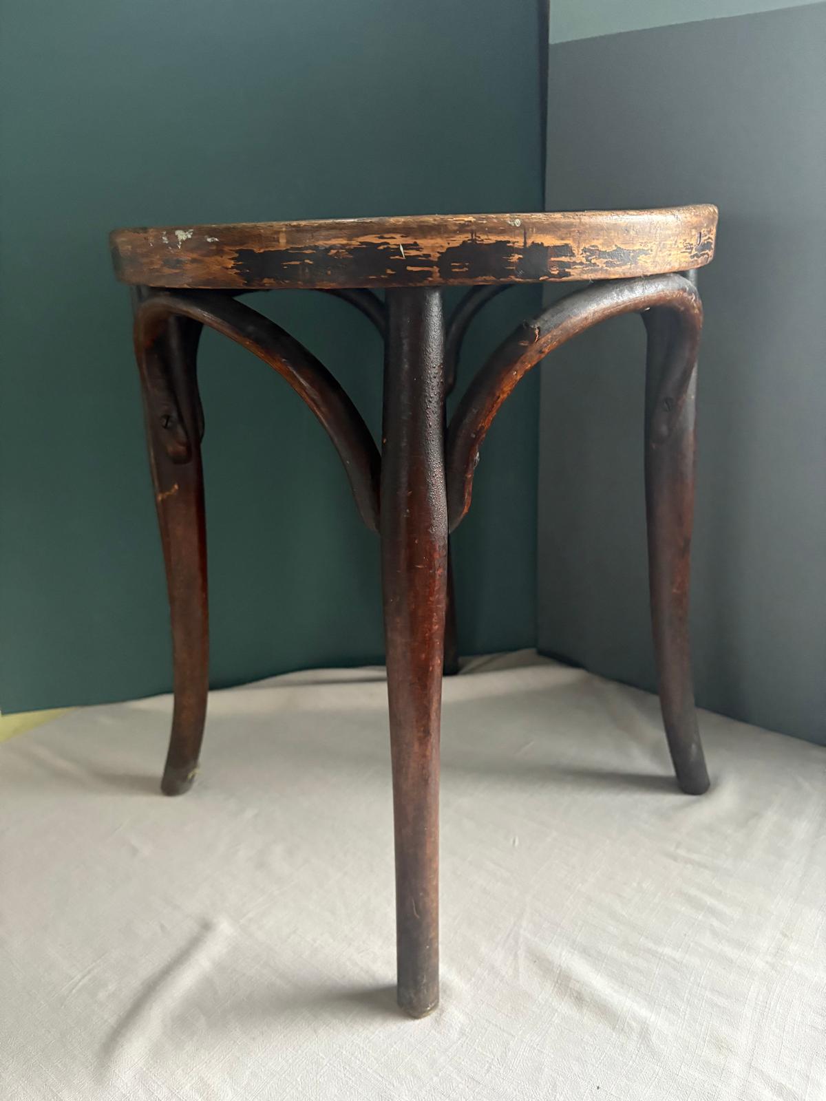 Antique Thonet-Style Bentwood Café Stool – Perforated Seat