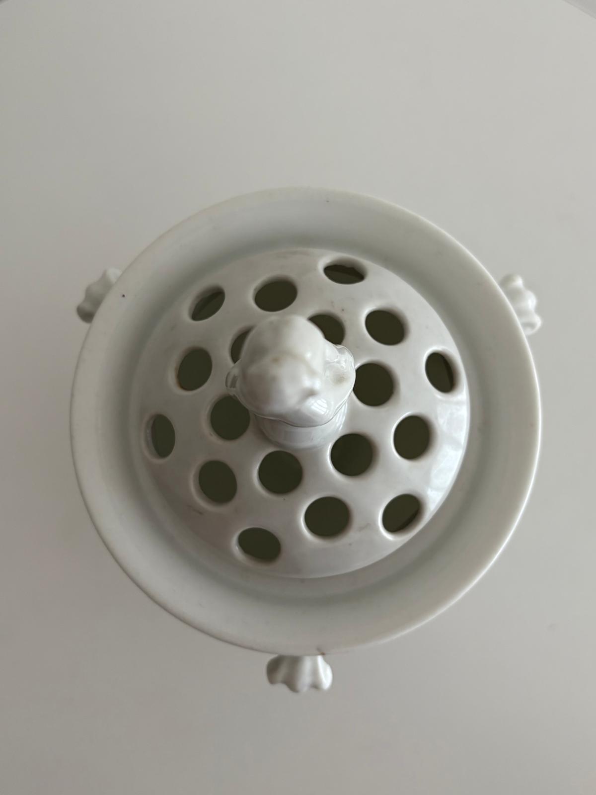 Vintage White Porcelain Potpourri Urn with Pierced Lid and Lady Finial - Collector & Curator
