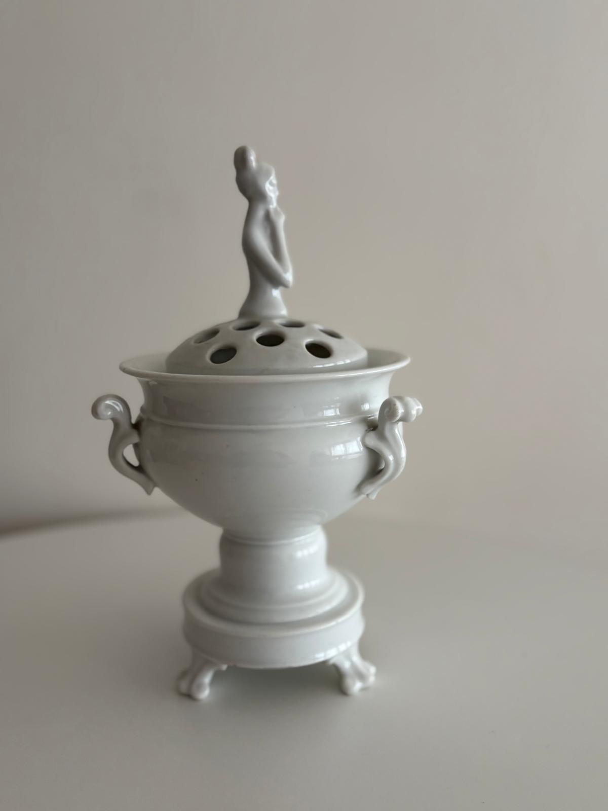 Vintage White Porcelain Potpourri Urn with Pierced Lid and Lady Finial - Collector & Curator