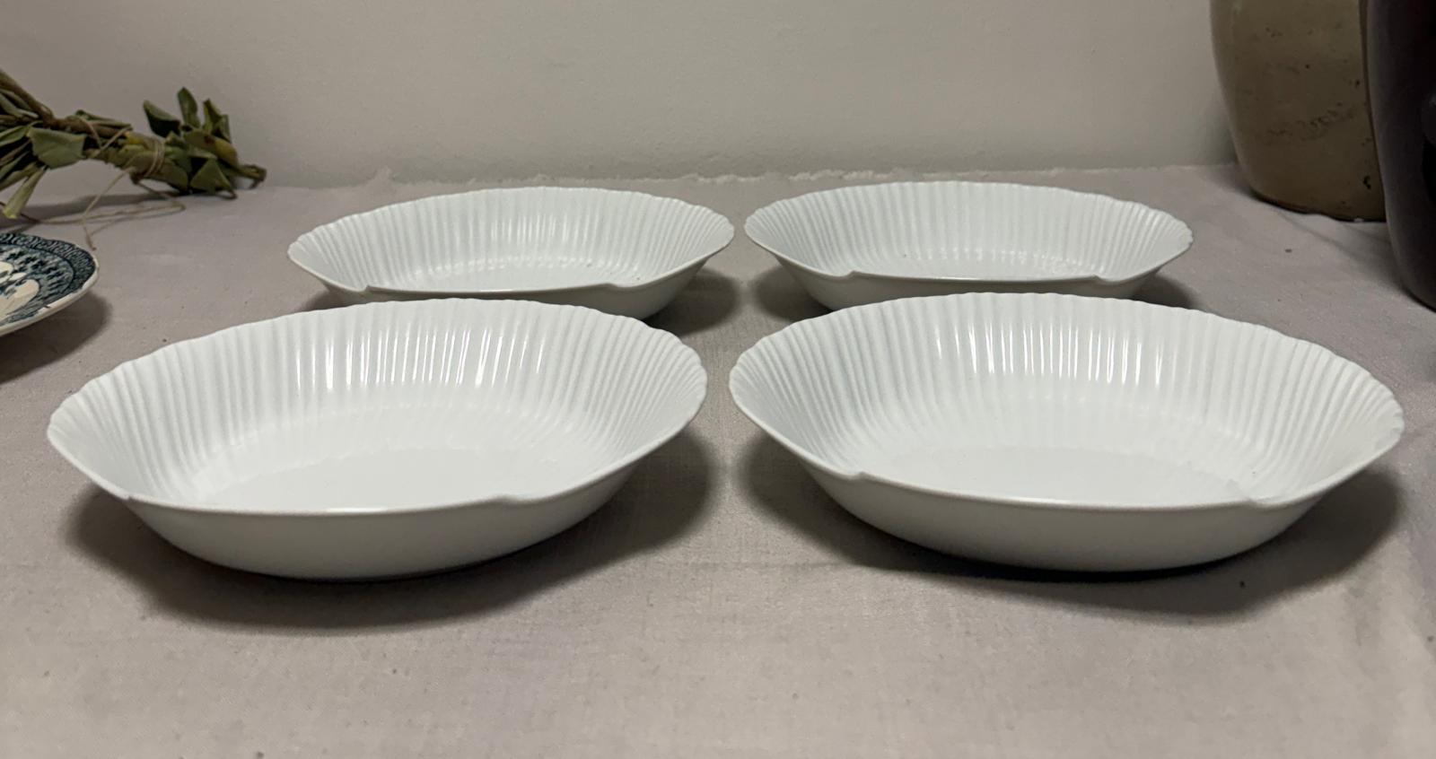 Set of 4 Limoges France White Porcelain Shell Dishes, Scallop Form Plates - Collector & Curator