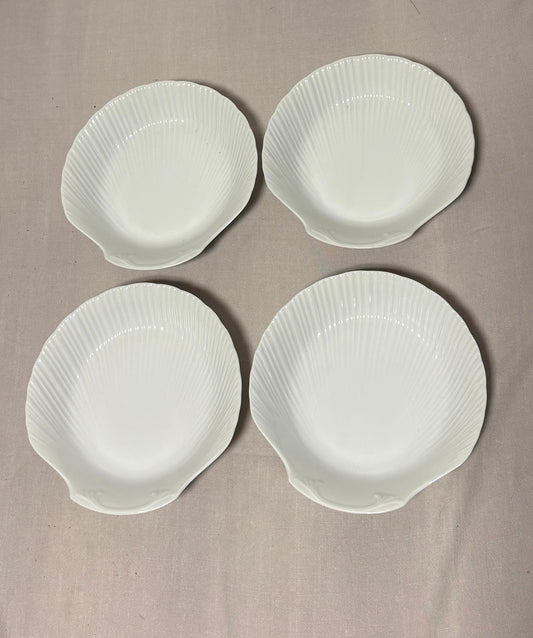 Set of 4 Limoges France White Porcelain Shell Dishes, Scallop Form Plates - Collector & Curator
