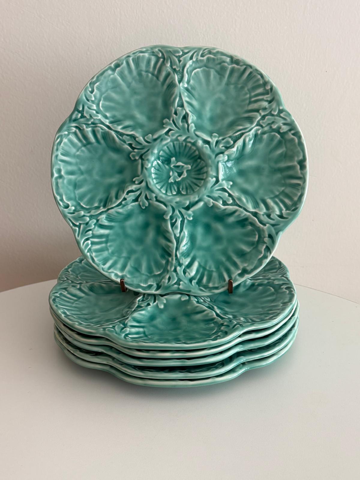 Faïencerie de Gien Green Oyster Plate - Collector & Curator