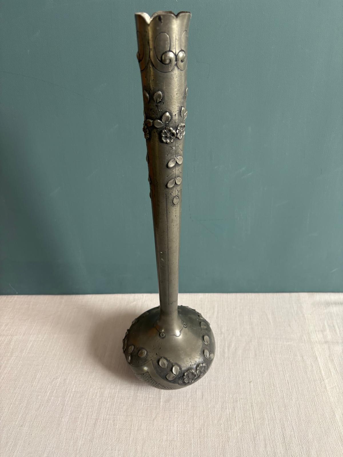 French Art Nouveau Style Pewter  Vase Signed T. Cortes Etains d’Art - Collector & Curator