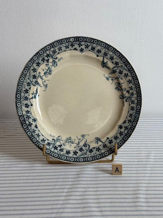 Alençon series by Choisy-le-Roi Plate A