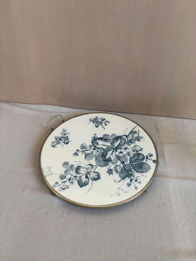 Vintage Round Deep Blue Botanical Strawberry Trivet Tray - Collector & Curator