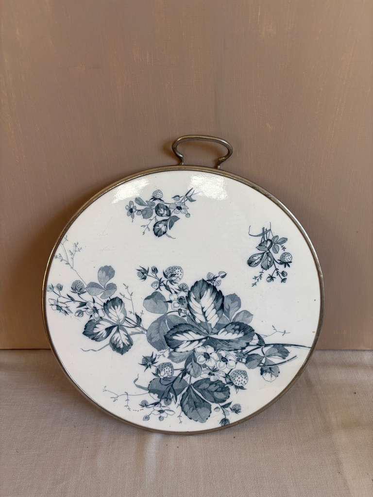 Vintage Round Deep Blue Botanical Strawberry Trivet Tray - Collector & Curator