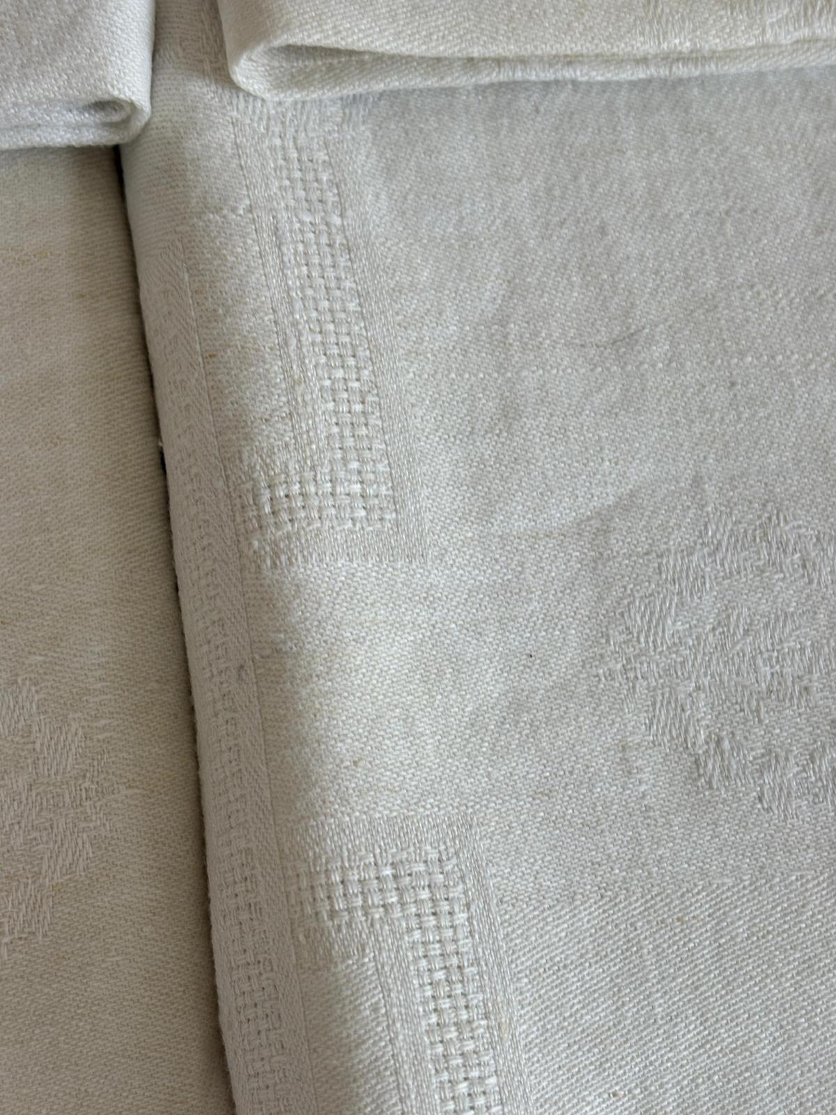 Set of 8 Antique French Linen Damask Napkins - Collector & Curator
