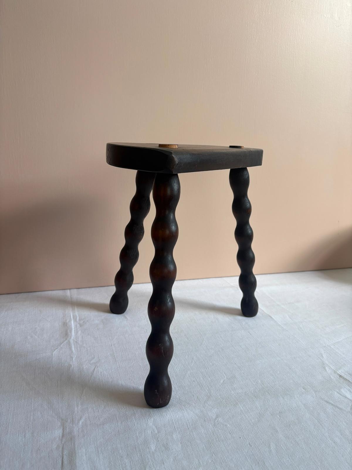 Bobbin Leg Plant Stand