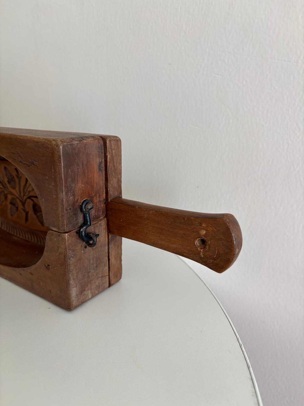Antique French Butter Acorn & Oak Mold