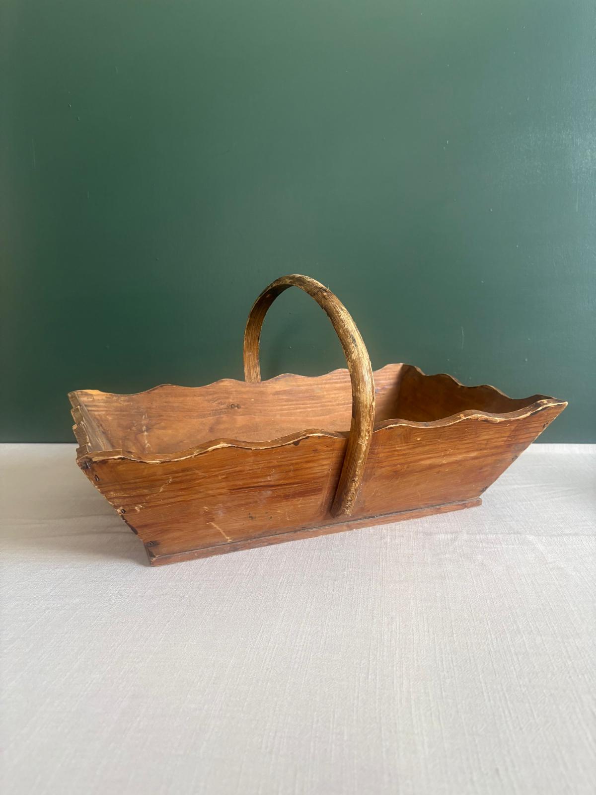 Scalloped French Wooden Basket