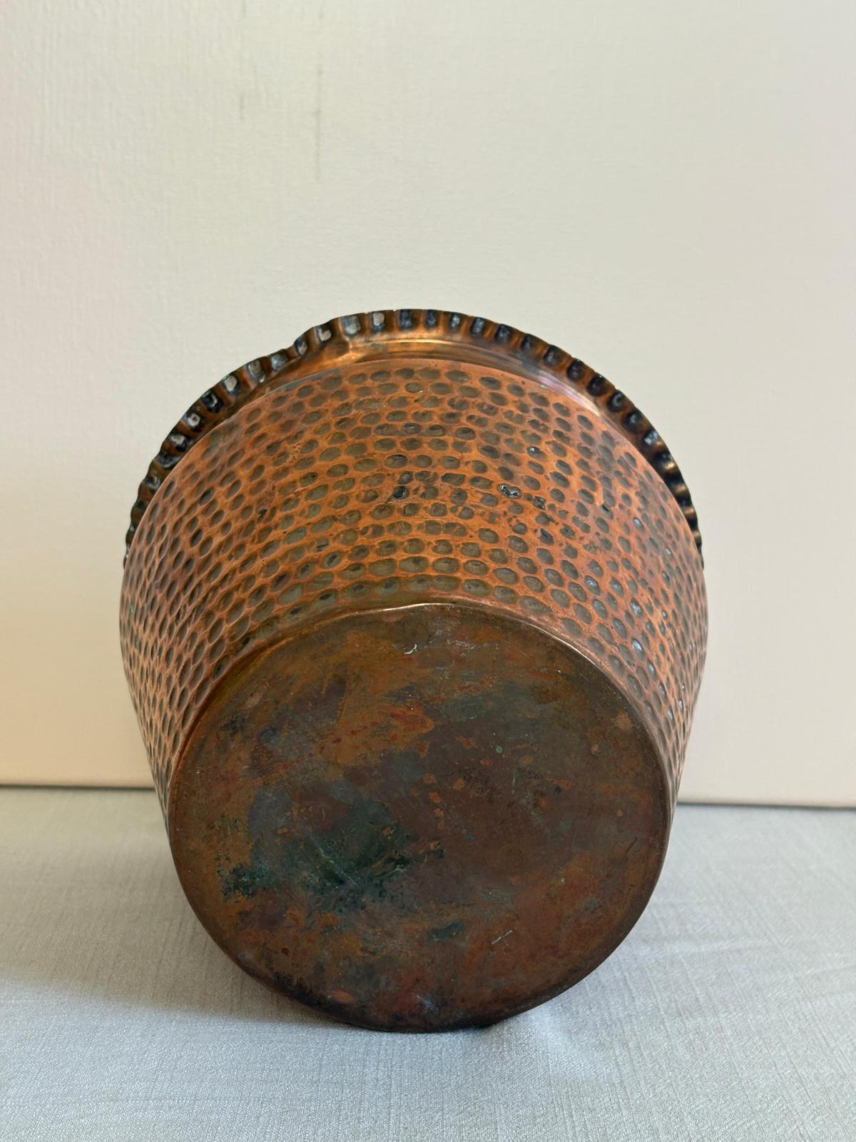 Vintage French Hammered Copper Cachepot  5½" H