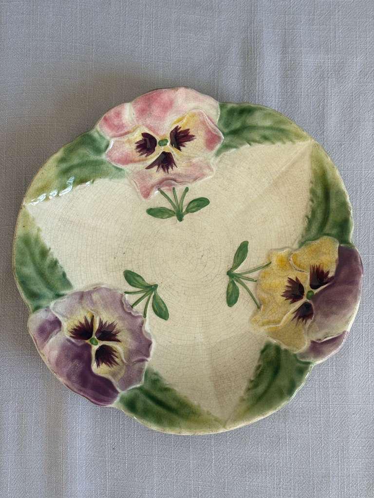 Limited Edition Paris Courtyard Print, Signed & Numbered (136/250), Pansy Choisy Le Roi Plate - Collector & Curator