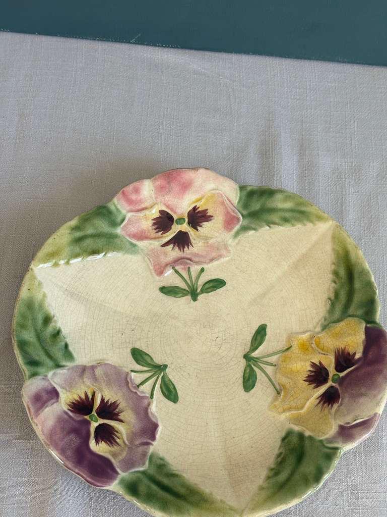 Limited Edition Paris Courtyard Print, Signed & Numbered (136/250), Pansy Choisy Le Roi Plate - Collector & Curator