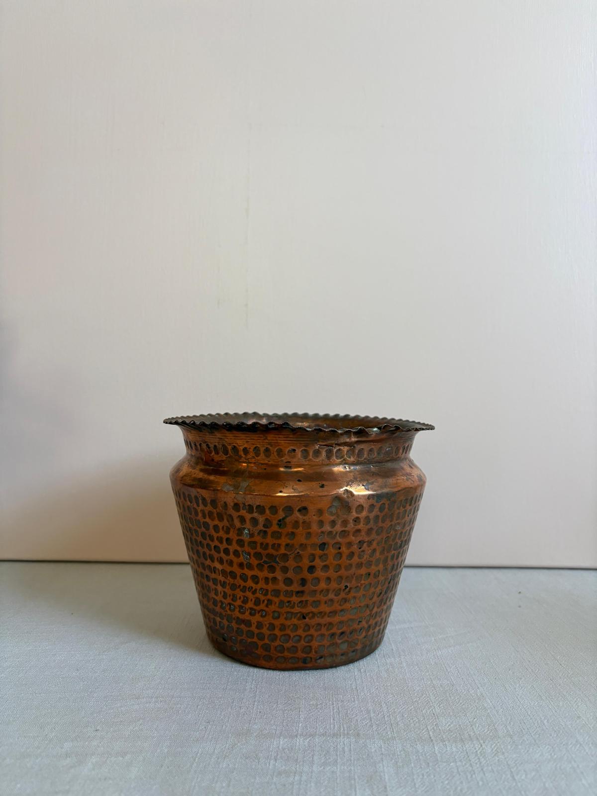 Vintage French Hammered Copper Cachepot  5½" H