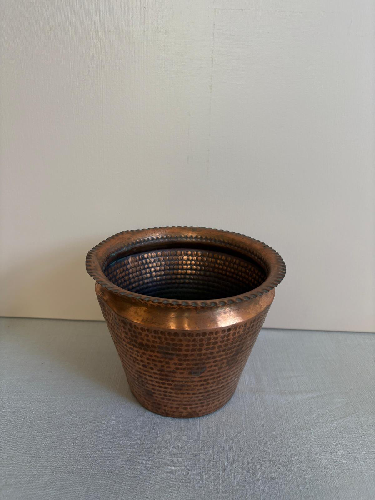 Vintage French Hammered  Copper Cachepot 6½" H